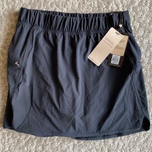 Black Mid Rise Skort by Calia